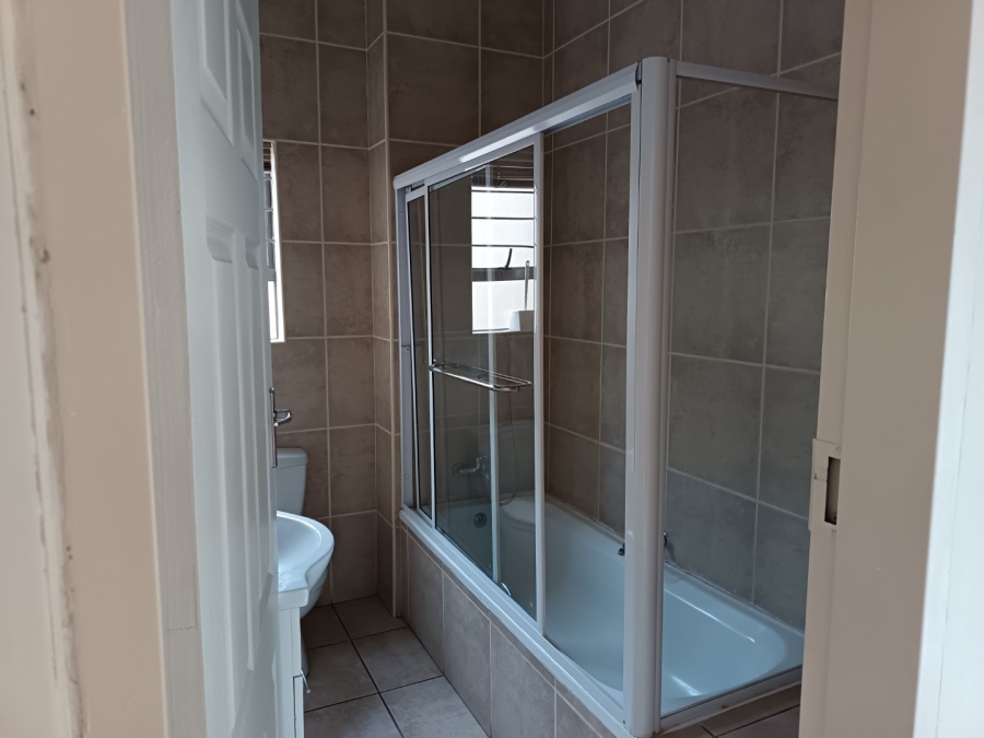2 Bedroom Property for Sale in Dassie Rand North West